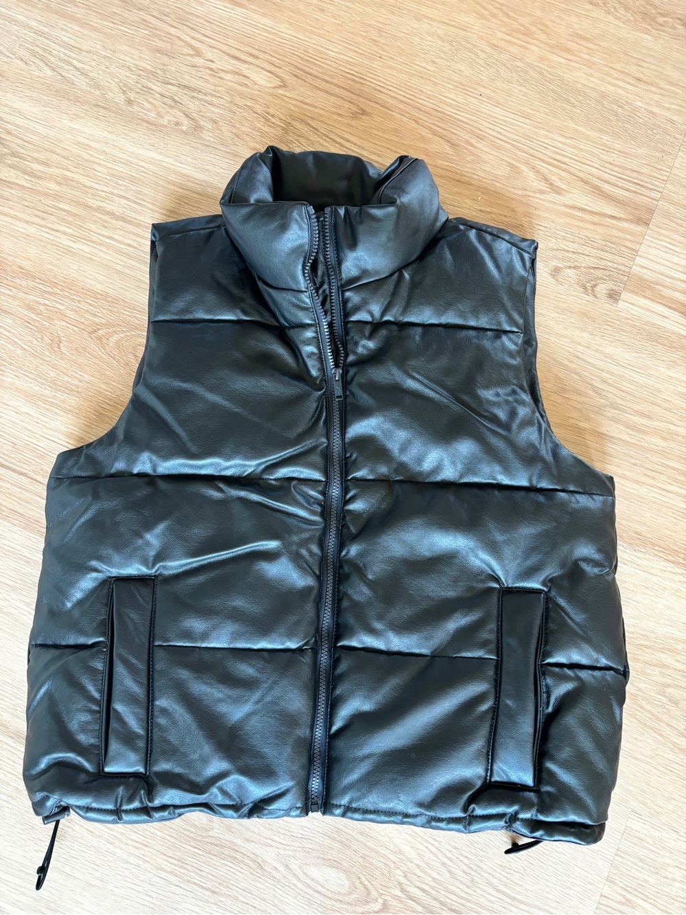 Hollister Black Quilted Puffer Vest